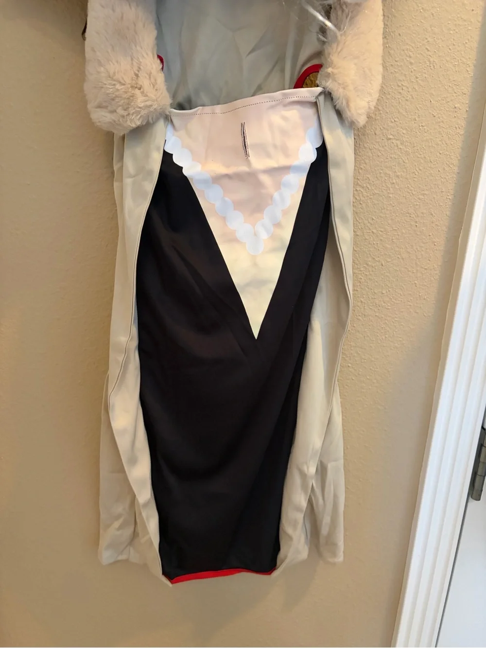 Disney Villains Cruella De Vil Dog Halloween Costume XXL